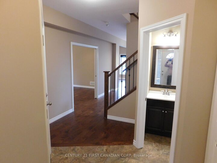 Property Photo:  3415 Paulpeel Avenue  ON N6L 0B9 