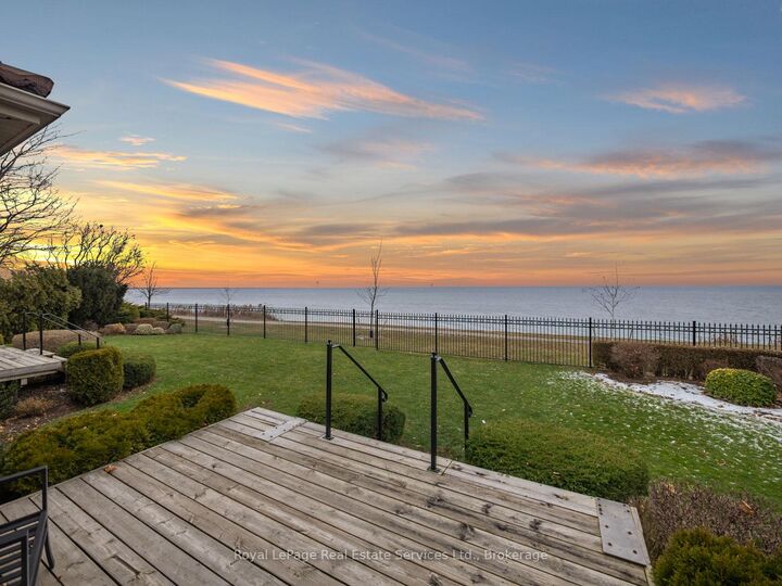 Property Photo: 3286 Shelburne Place ON L6L 5V9