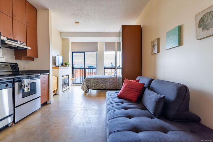 Property Photo: 409 Swift St 419 BC V8W 1S2