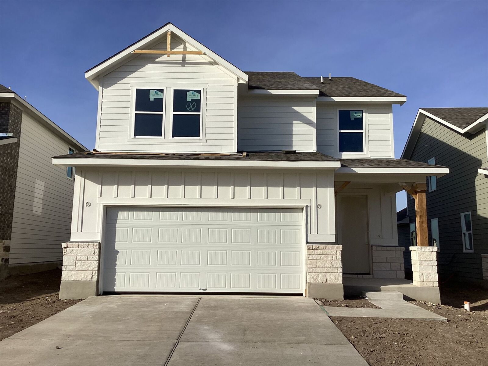 Property Photo: 141 Clover Bend TX 78642