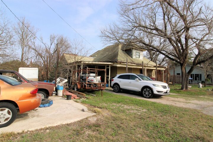 Property Photo: 402 Trinity Street TX 78644