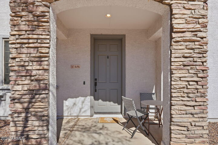 Property Photo:  1646 E Joseph Way  AZ 85295 