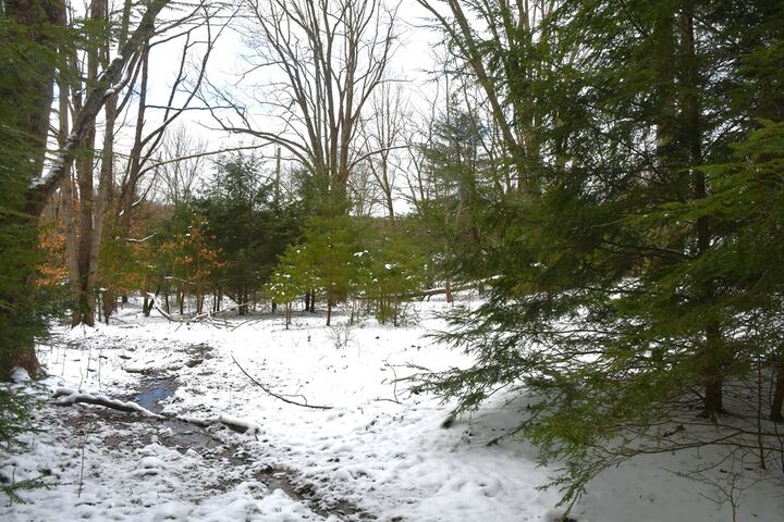 Property Photo:  40 Beechwoods Lane  PA 15825 