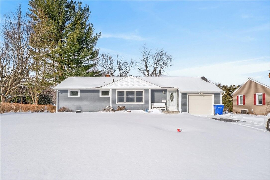 Property Photo:  31 Morrow Drive  NY 14616 