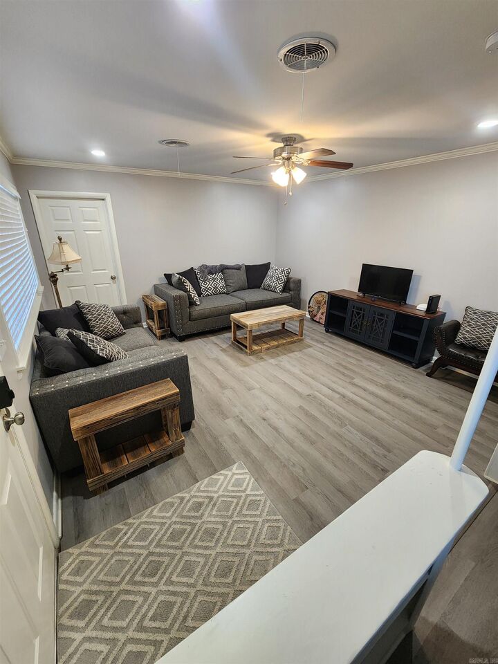 Property Photo:  410 Maple Avenue  AR 71953 