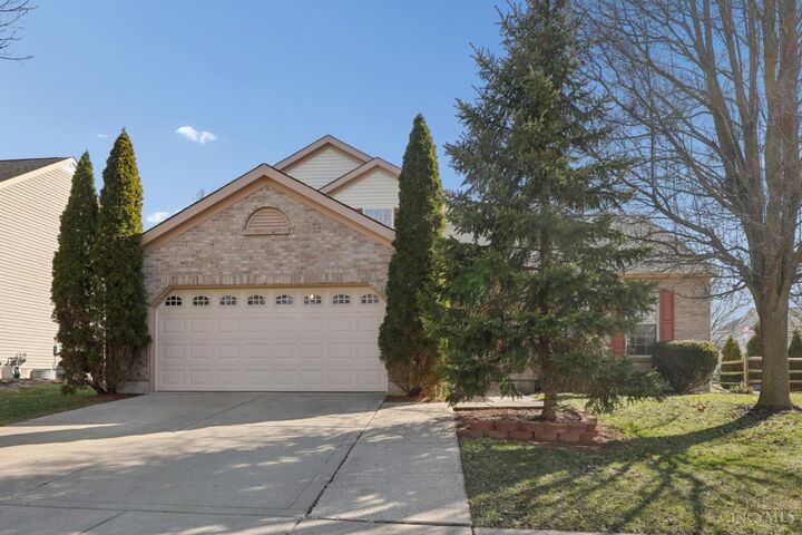 Property Photo:  6636 Honeysuckle Lane  OH 45039 