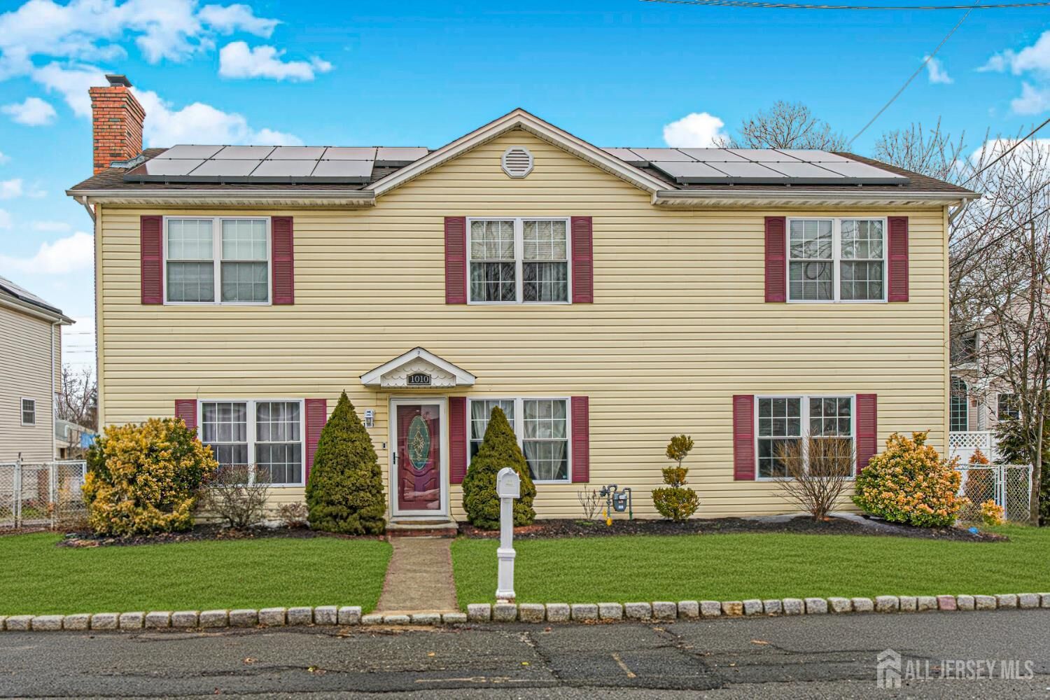 Property Photo:  1010 Morgan Avenue  NJ 08879 