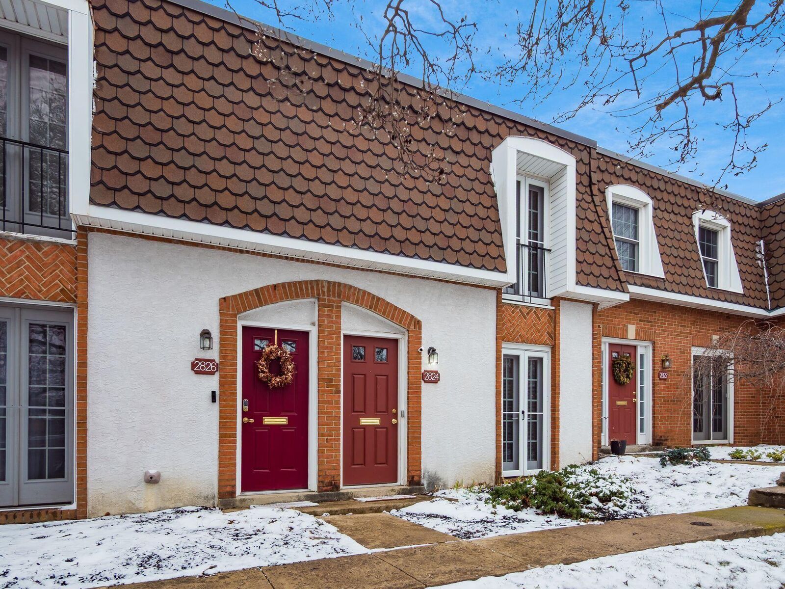 Property Photo:  2824 Chateau S Circle  OH 43221 