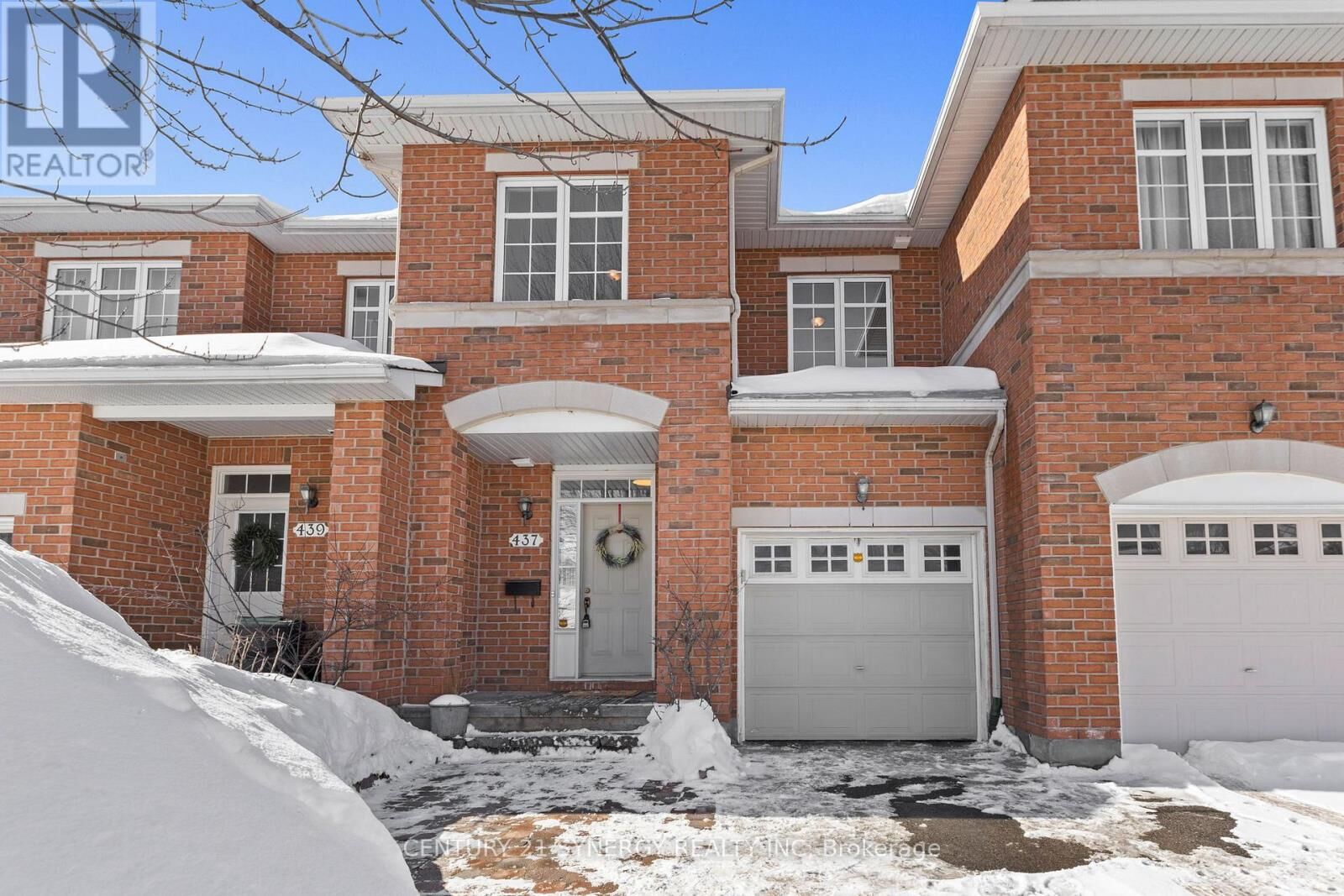 Property Photo:  437 Claridge Drive  ON K2J 5J2 