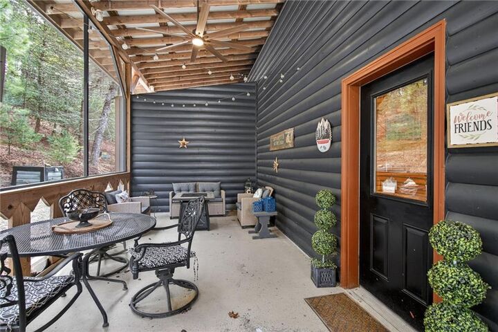 Property Photo: 110 Old Indian Trail GA 30513