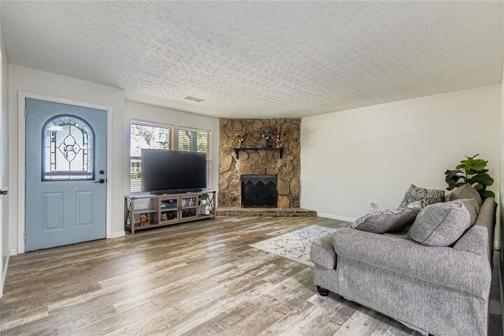 Property Photo: 1507 Locust Log Way GA 30168