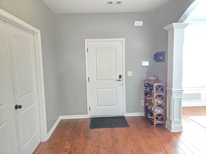 Property Photo: 26 Bristol Lane AL 36870