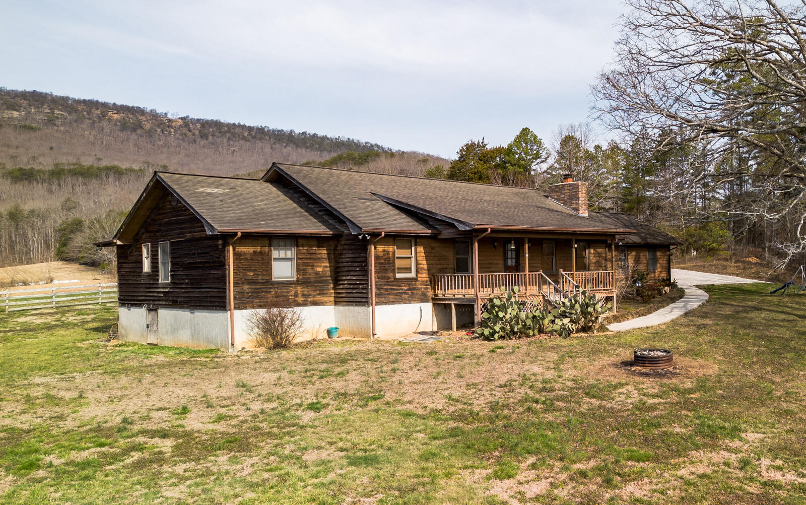 Property Photo:  7157 Old State Highway 28  TN 37367 