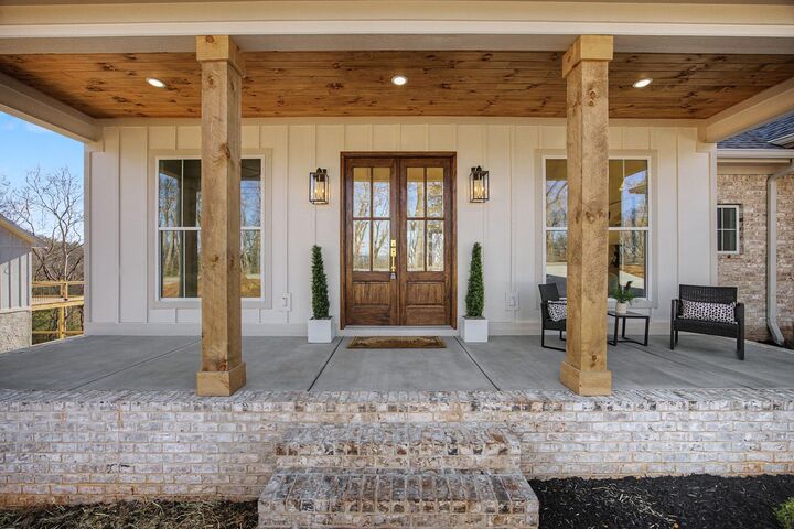 Property Photo: 6514 Fairview Road TN 37343