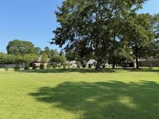 Property Photo:  2005 Legacy Loop  LA 71360 