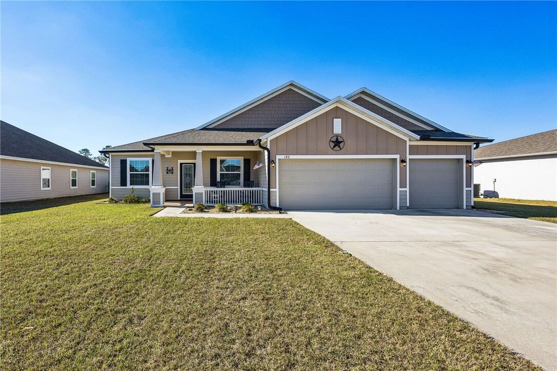 Property Photo:  146 College Street  GA 31548 