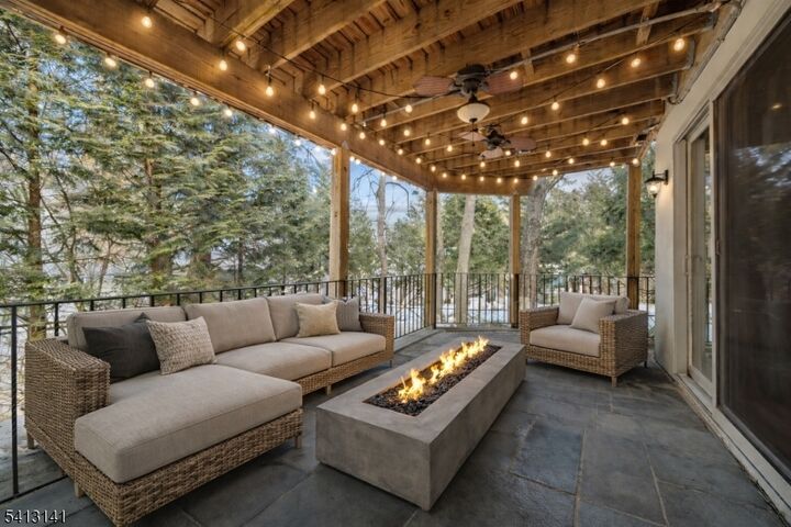 Property Photo:  41 Ramsey Ave  NJ 07446 