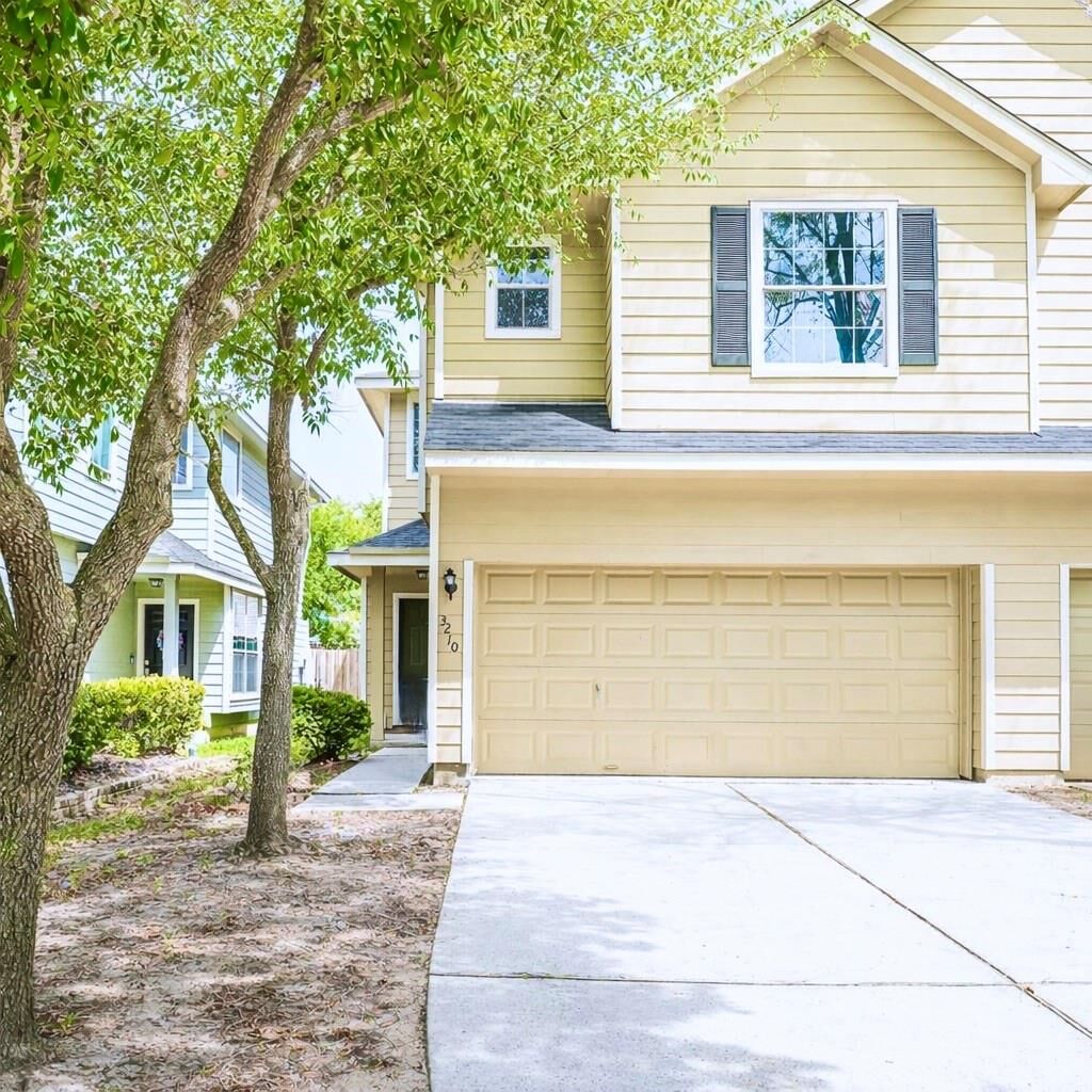 Property Photo:  3210 Palston Bend Lane  TX 77014 