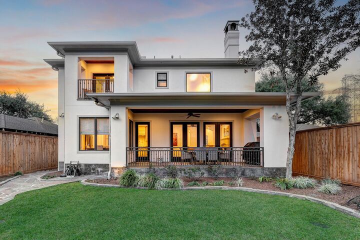 Property Photo:  4315 Ione Street  TX 77401 