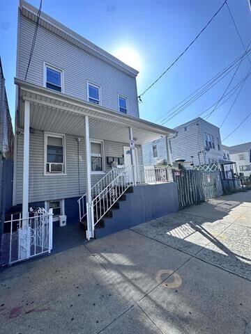 Property Photo:  212 Plainfield Ave Second Floor  NJ 07306 
