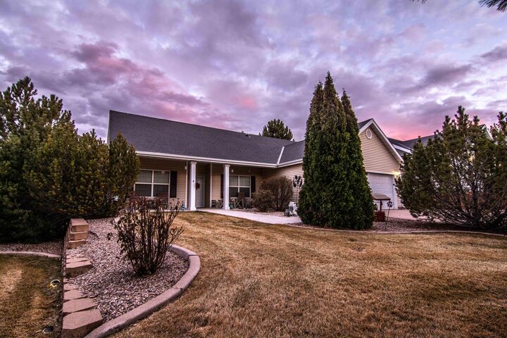 Property Photo: 354 N Tahquitz Dr UT 84720