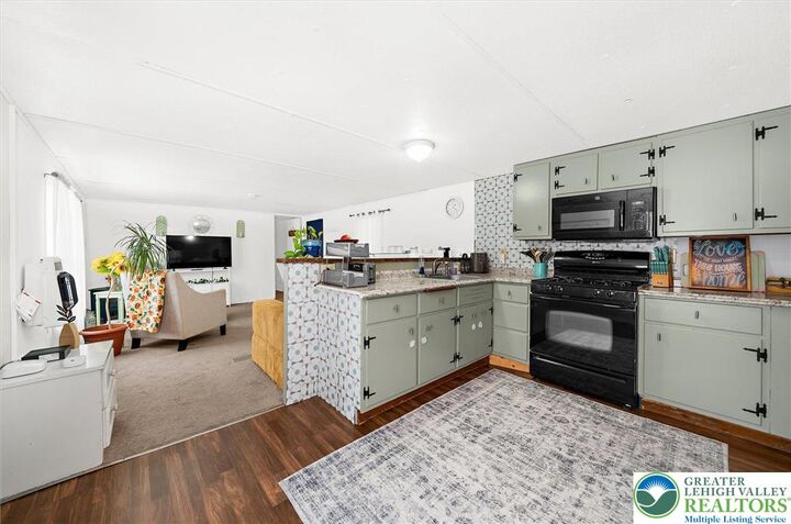 Property Photo: 161 Windsor Street PA 18088