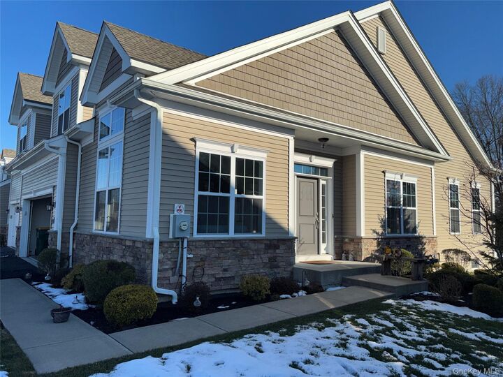 Property Photo: 27 Dutch Court NY 12590