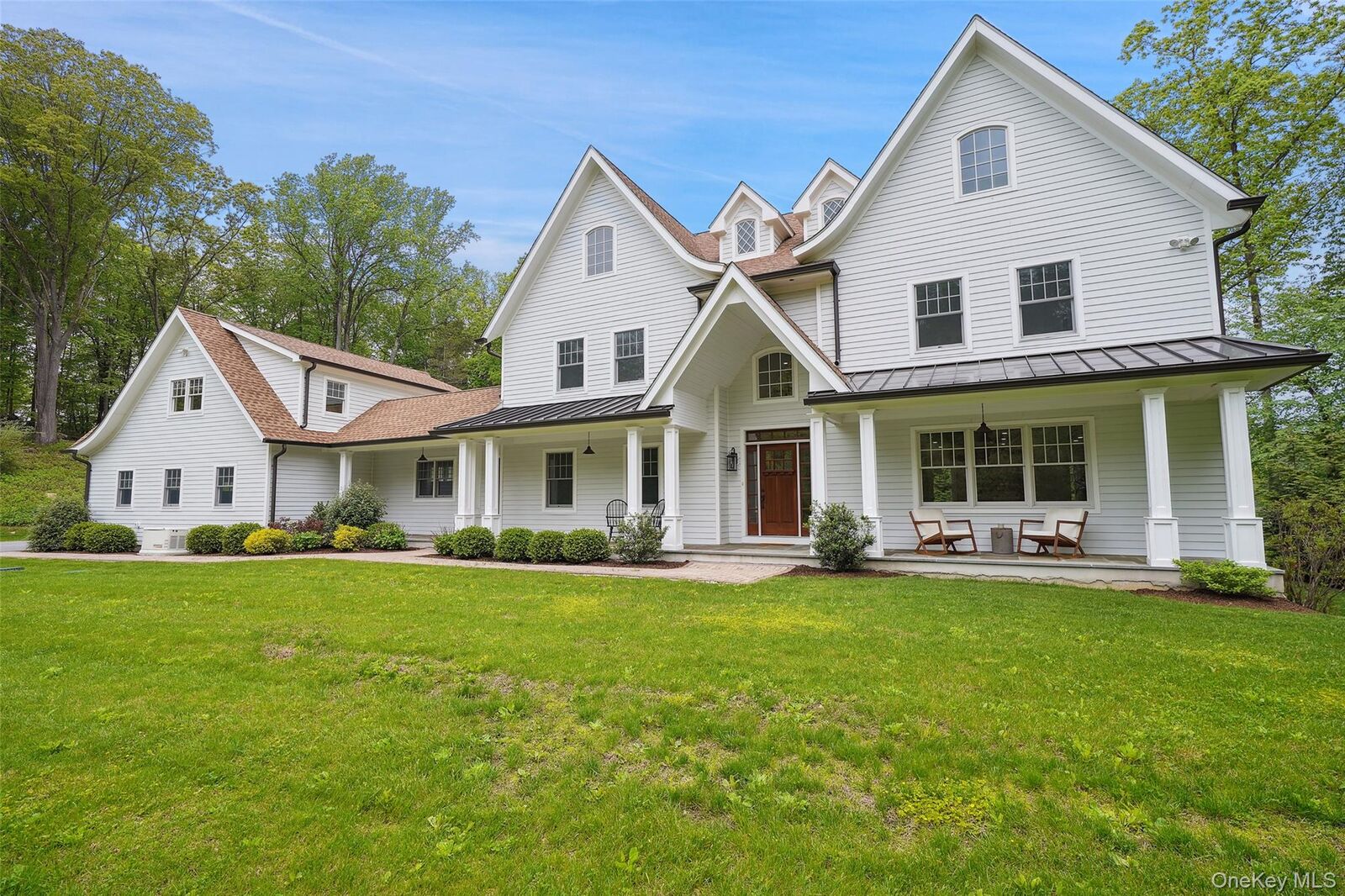 Property Photo:  2 Bluestone Lane  NY 10590 