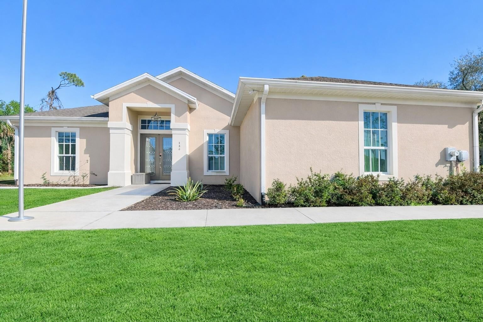 Property Photo: 130 Cheshire Street FL 33953