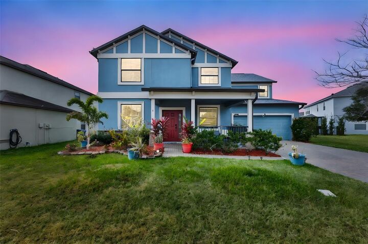 Property Photo:  10039 Smarty Jones Drive  FL 33573 