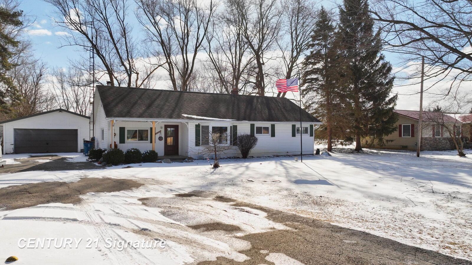 Property Photo: 11345 Potter Road MI 48433