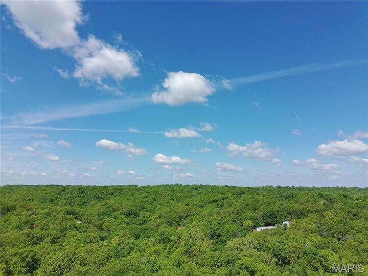 Property Photo:  324 Sirius Road  MO 63020 