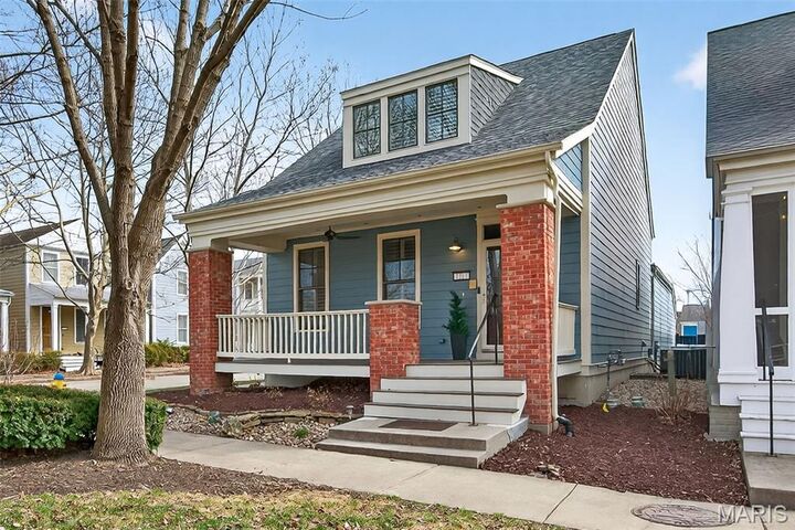 Property Photo:  3217 E Arpent Way  MO 63301 