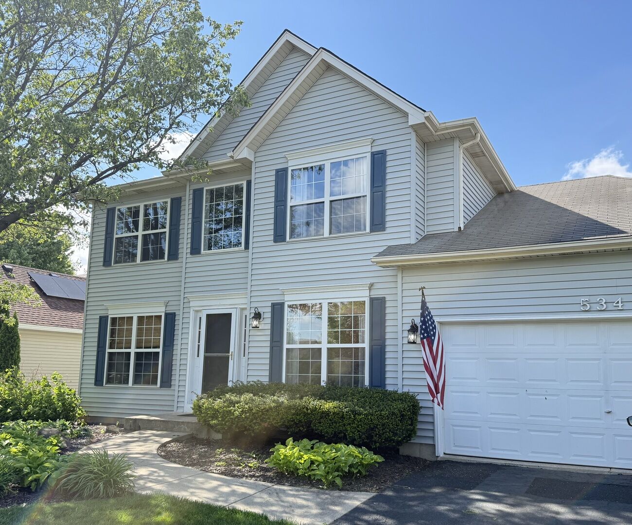 Property Photo:  534 Chestnut Drive  IL 60543 