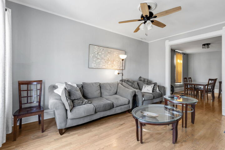 Property Photo: 3020 N Clybourn Avenue IL 60618