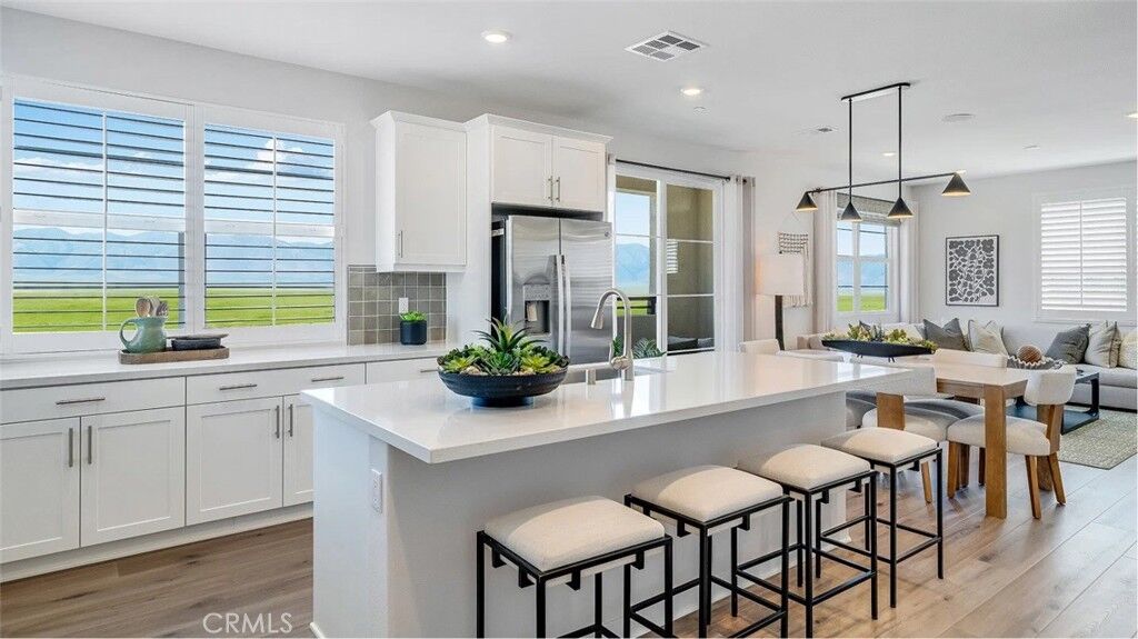 Property Photo:  2612 E Hyde Paseo  CA 91762 