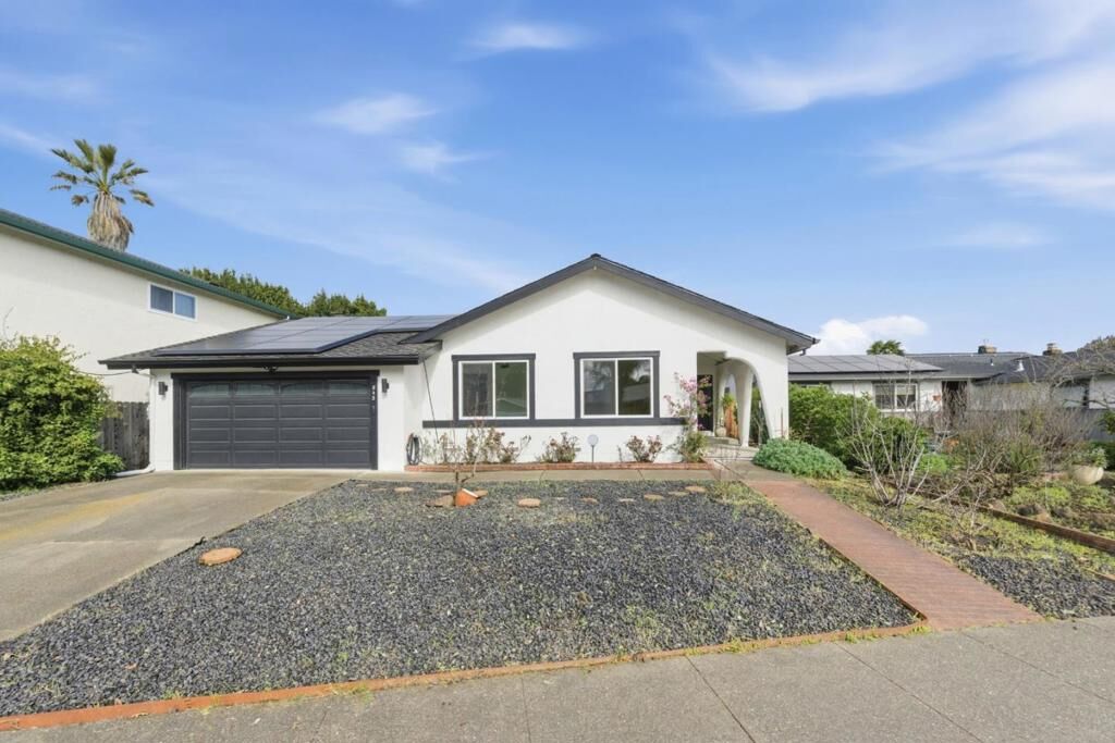 Property Photo:  843 Cedarwood Lane  CA 94954 