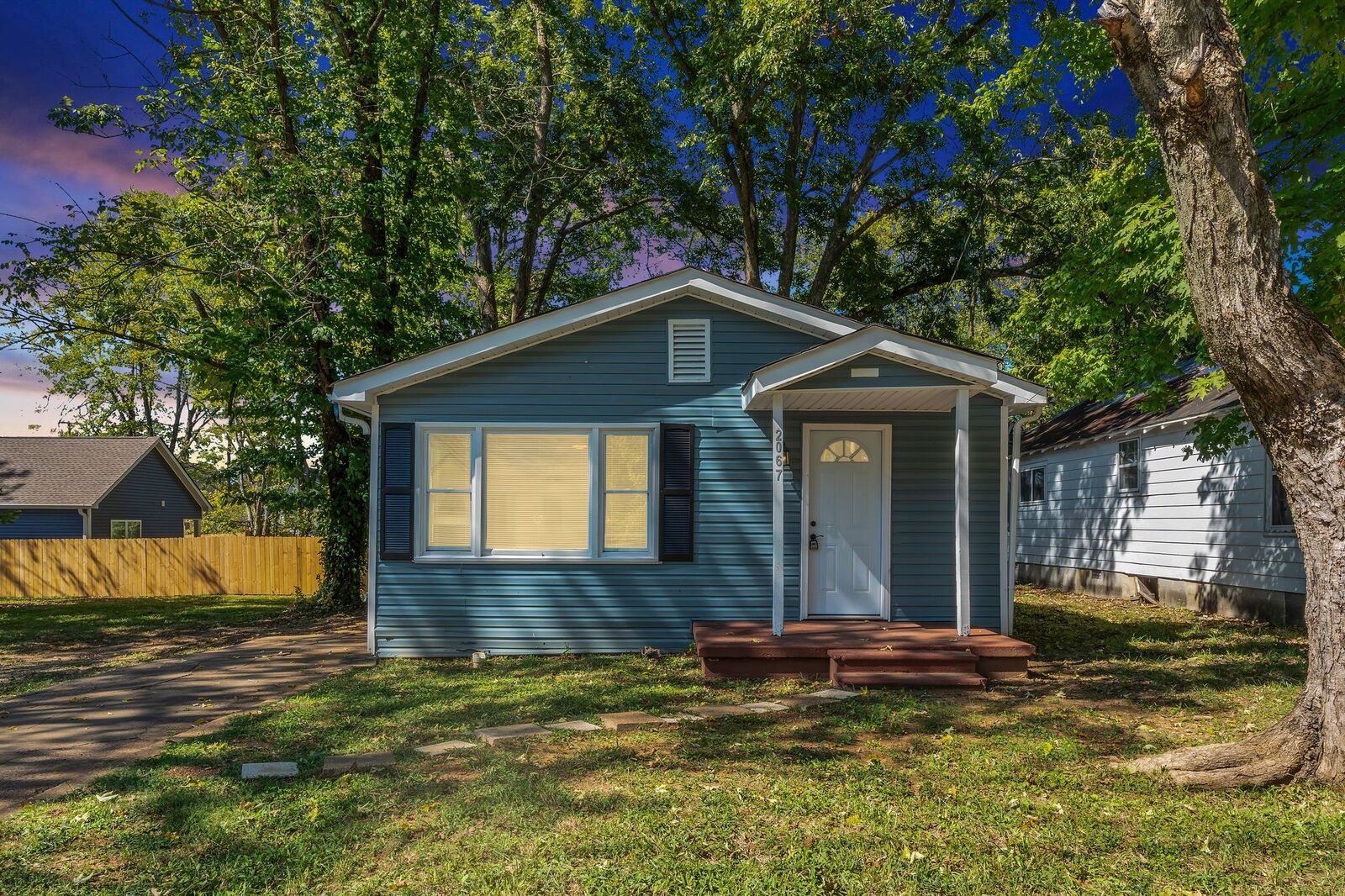 Property Photo:  2067 Bessie St  TN 37172 