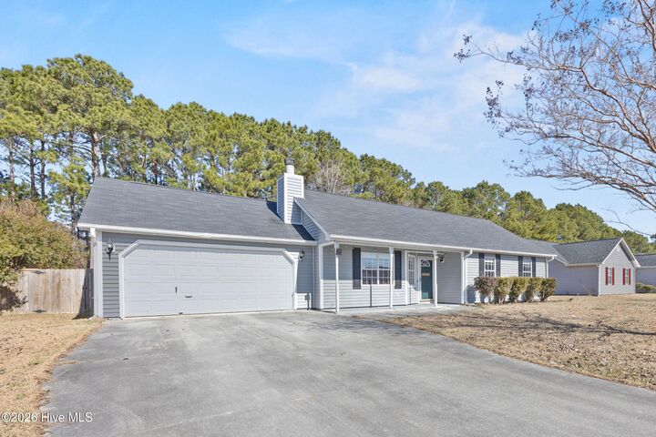 Property Photo: 153 Glenwood Drive NC 28539