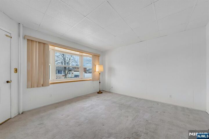 Property Photo:  712 Meyer Avenue  NJ 07071 