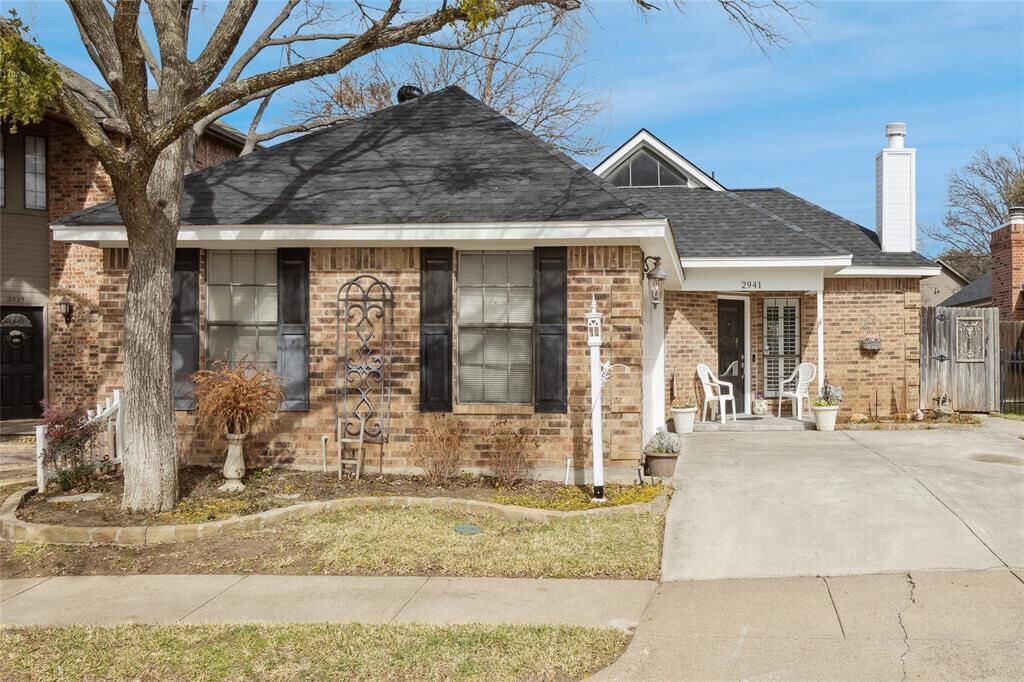 Property Photo: 2941 Eagles Nest Drive TX 76021