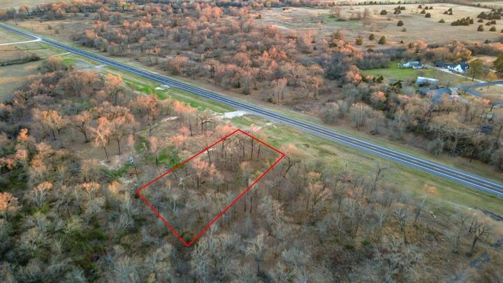 Property Photo:  1540 E Loop 301  TX 75482 