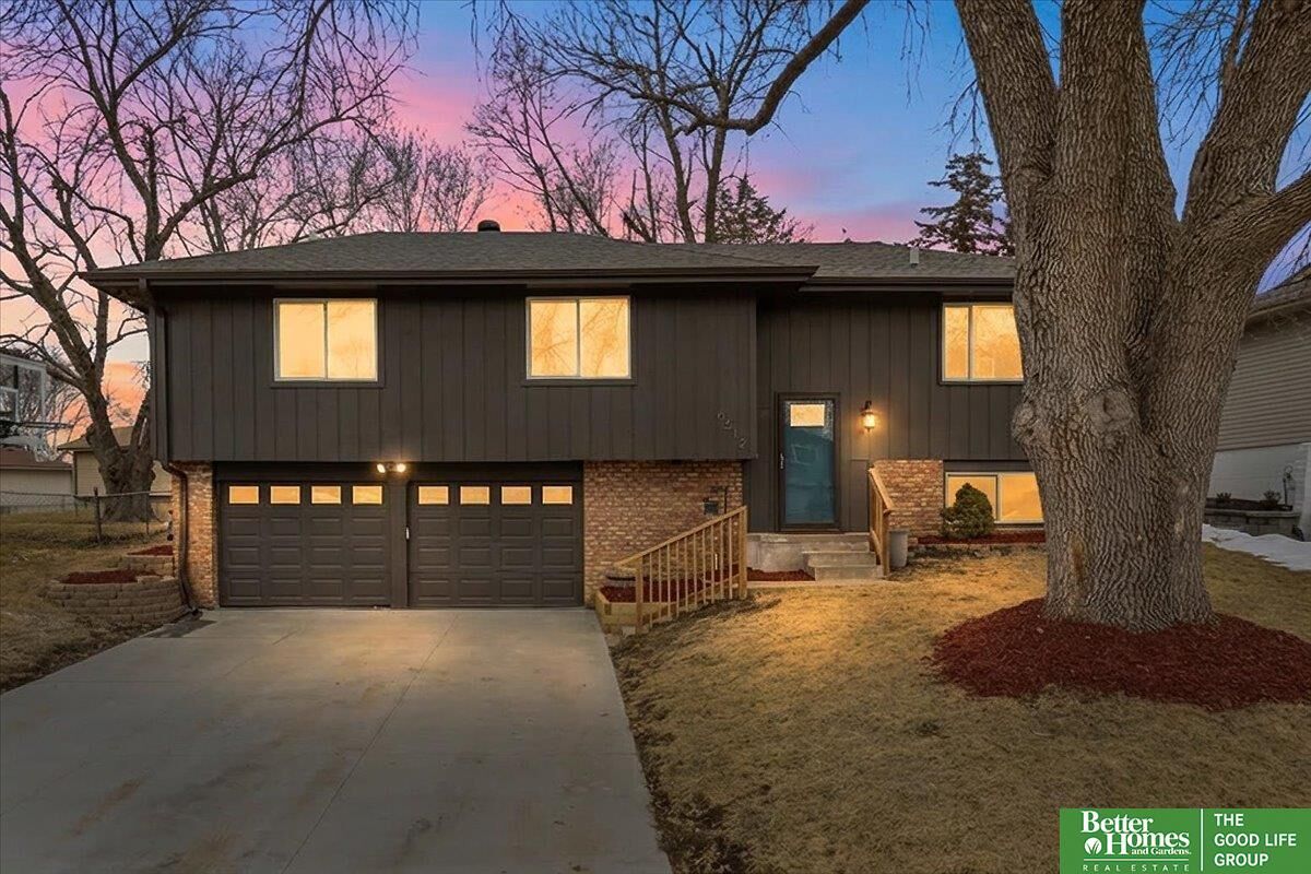 Property Photo:  6512 S 139 Avenue Circle  NE 68137 