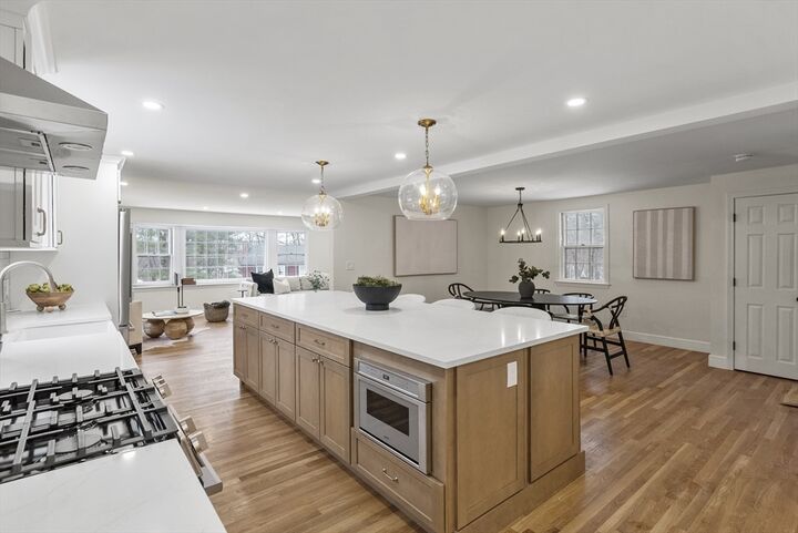 Property Photo:  33 Oak Hill Rd  MA 01778 