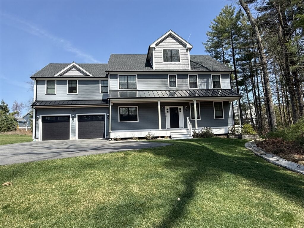 Property Photo:  2 Lincoln Ct  MA 02052 