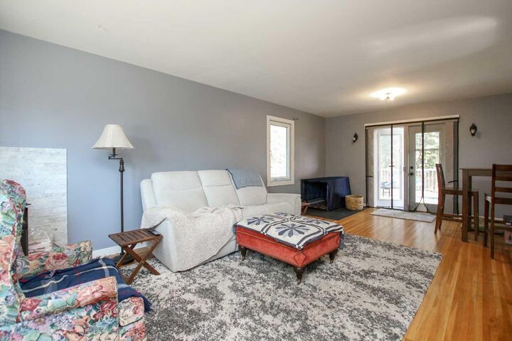 Property Photo:  3515 45 Avenue  AB T4N 3K7 