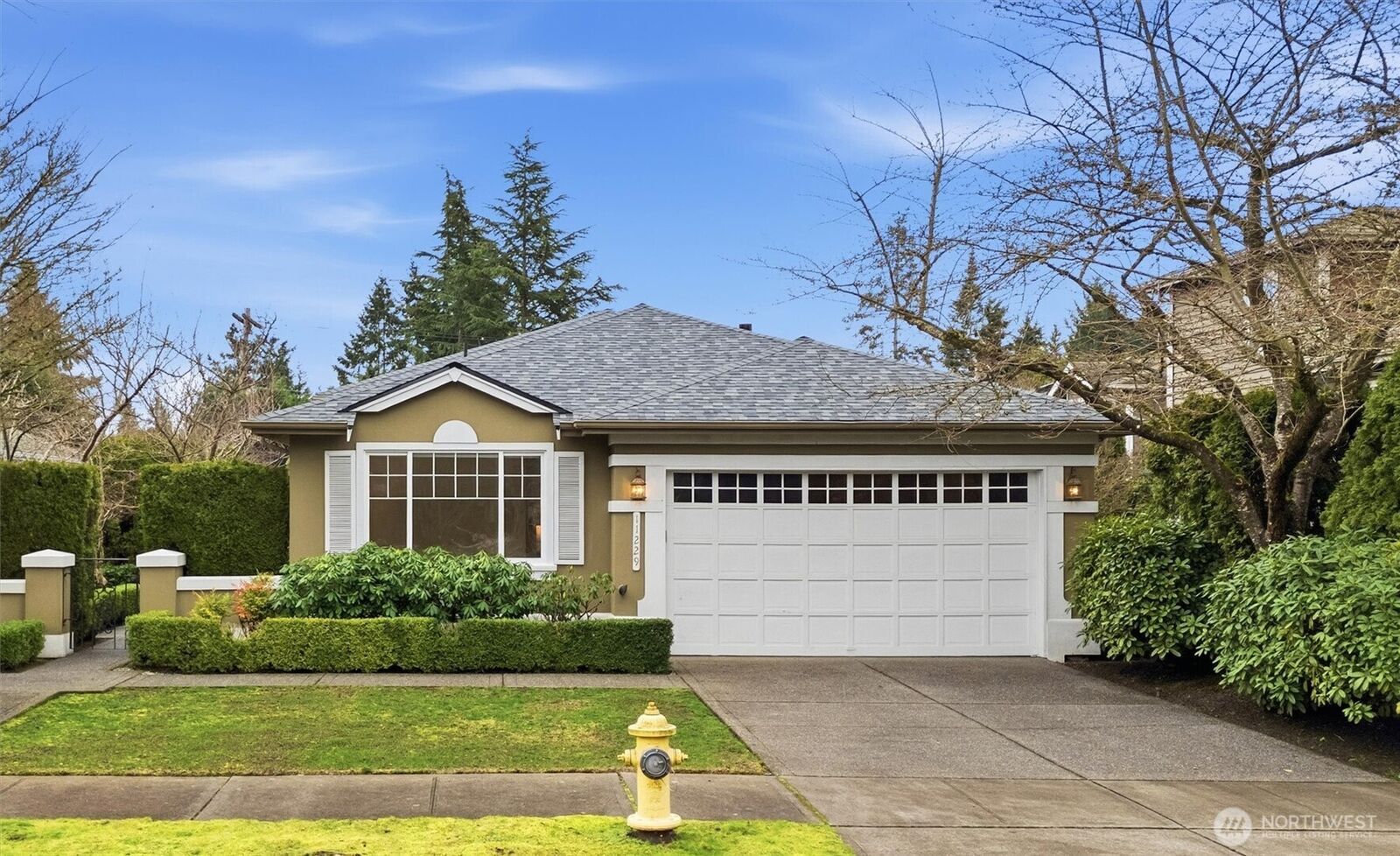 Property Photo:  11229 NE 116th Place  WA 98034 