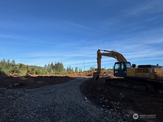 Property Photo:  380  Hawkins Road  WA 98596 