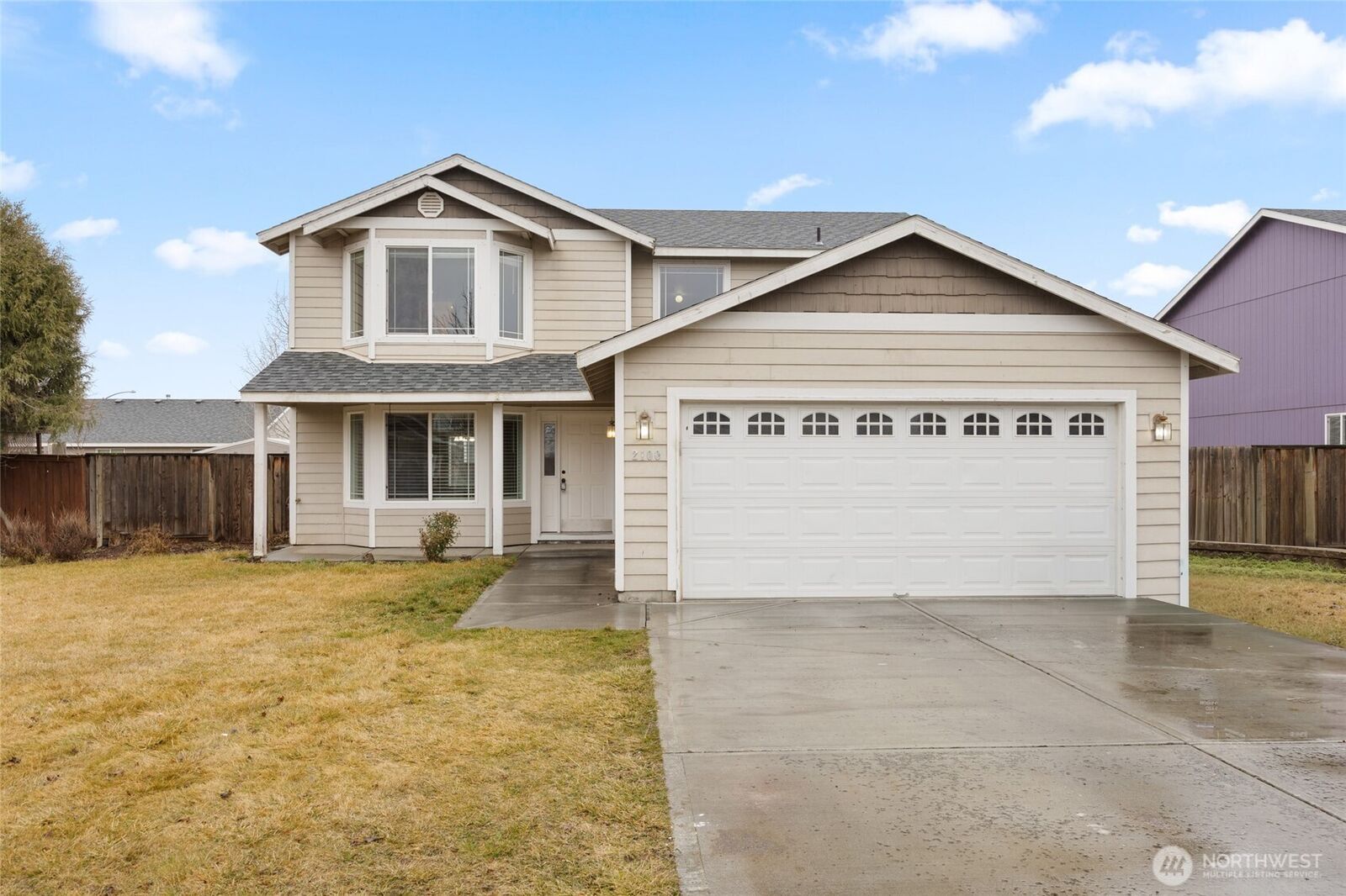 Property Photo:  2100  Perch Avenue  WA 98837 