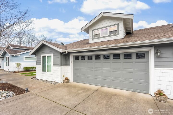 Property Photo:  620  Sunflower Lane  WA 98226 